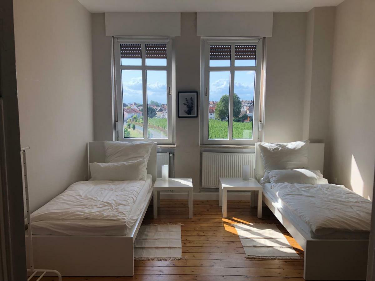 Luxe Apartment am Rhein Worms Extérieur photo