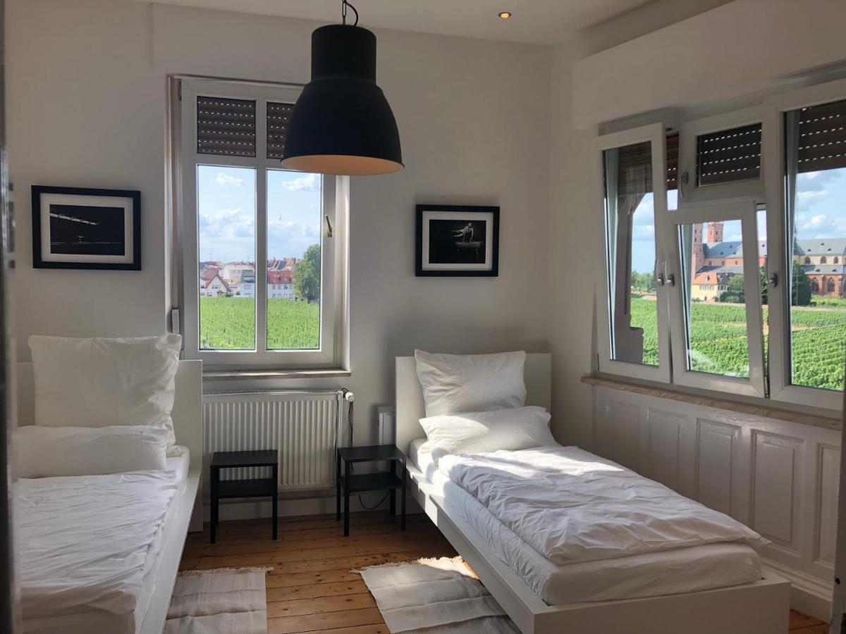 Luxe Apartment am Rhein Worms Extérieur photo