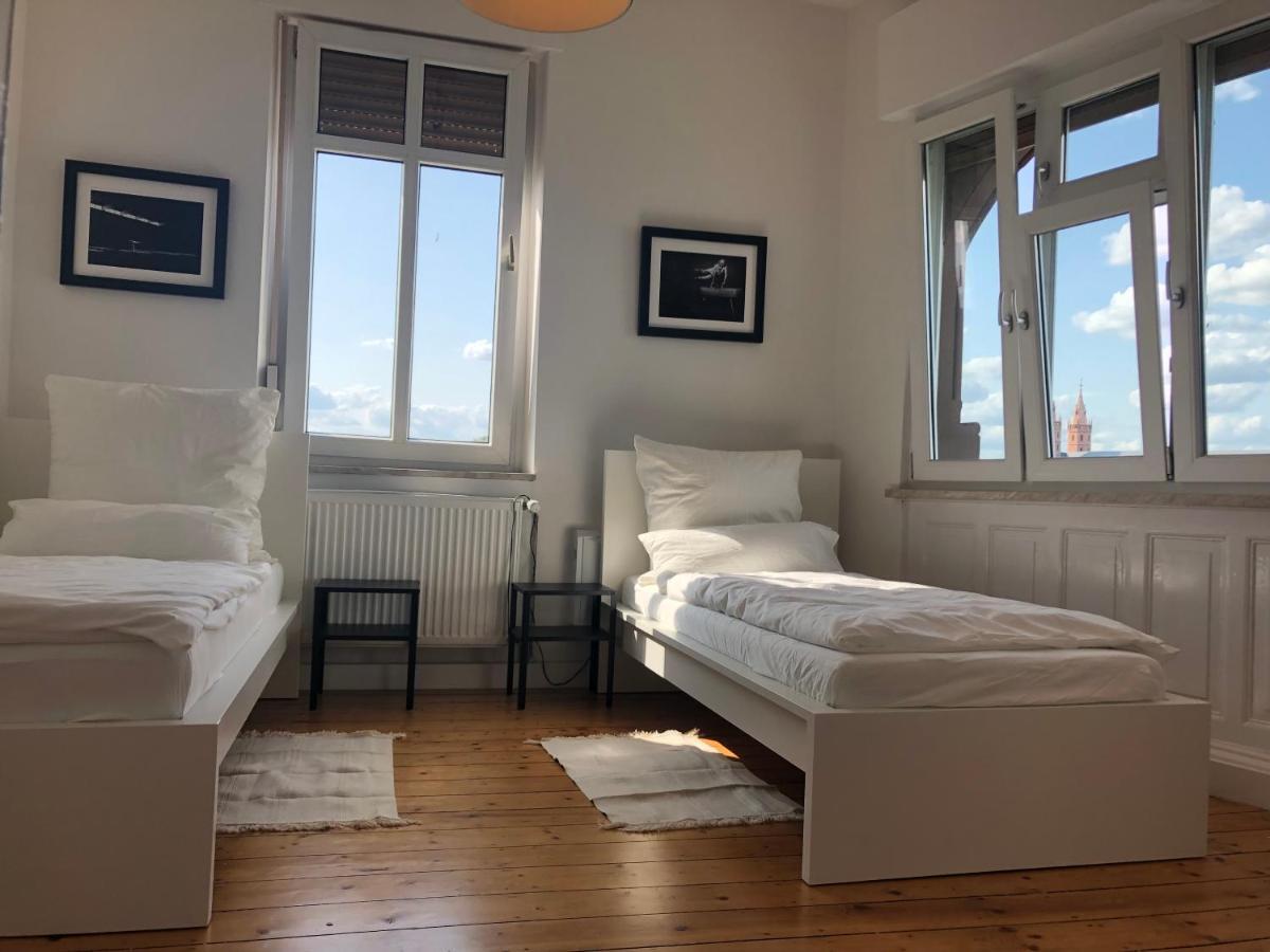 Luxe Apartment am Rhein Worms Extérieur photo